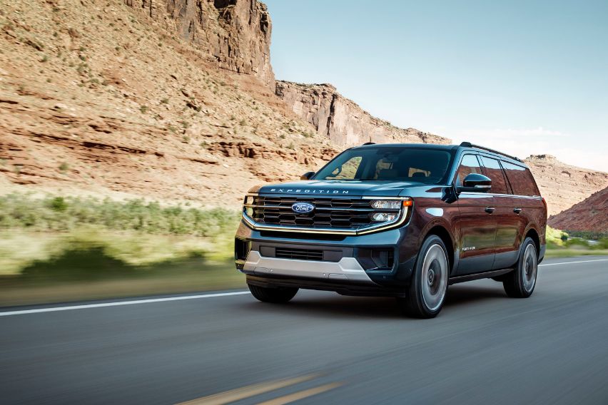 next-gen Ford Expedition on the road