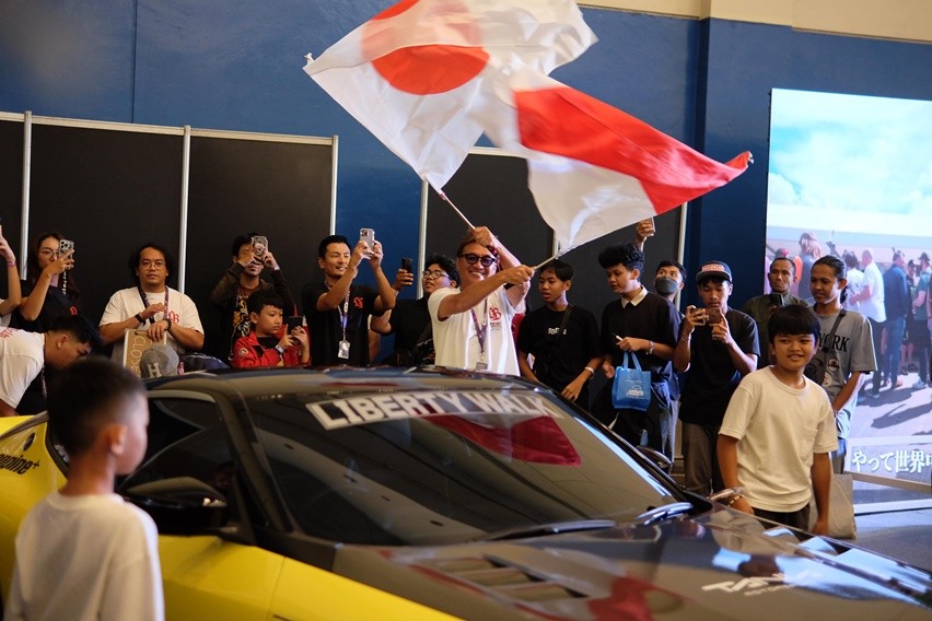 Nissan Z Liberty Walk