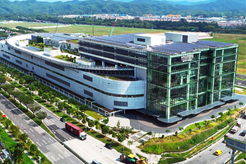 Photo of HMGICS facility