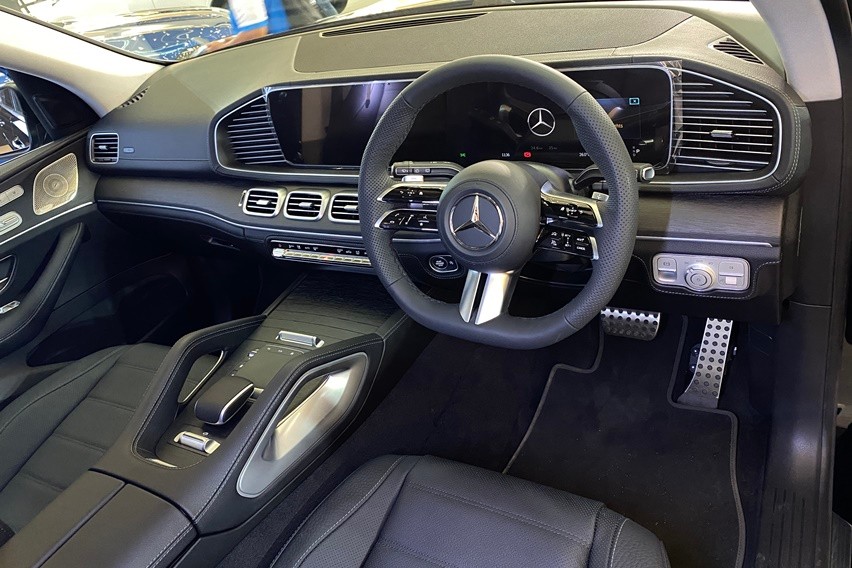 Mercedes-Benz GLS interior