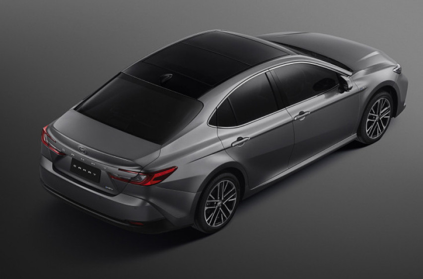 all-new Toyota Camry top-view