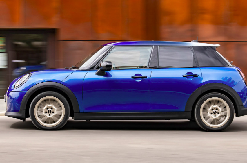 new MINI Cooper S 5-Door side profile