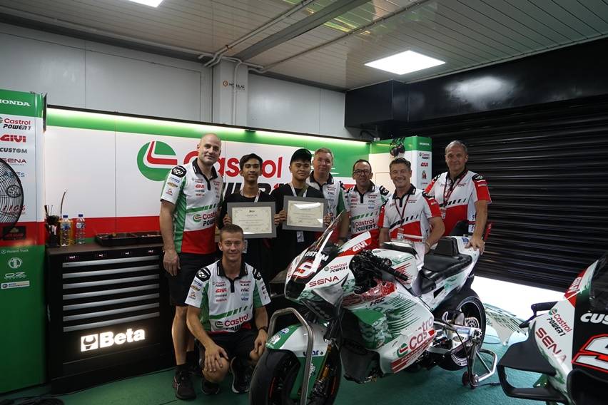 Pelajar SMK Dapat Sertifikat Teknik dari Castrol Honda LCR MotoGP