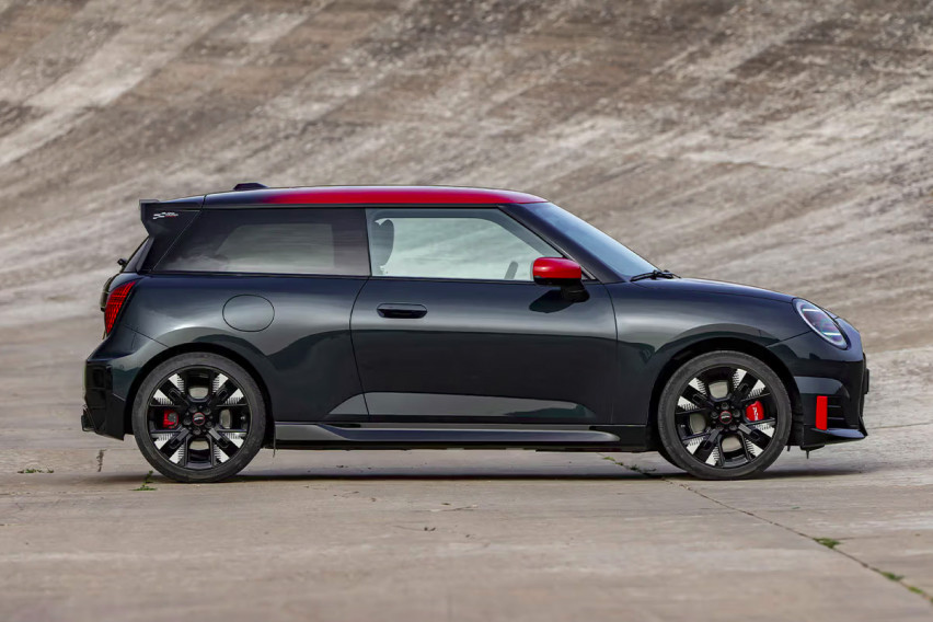 MINI Cooper JCW EV side view