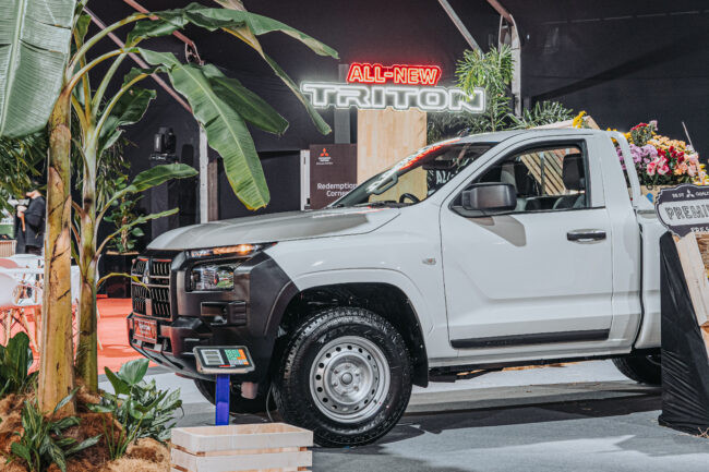 all-new Mitsubishi Triton side profile