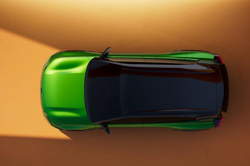 Citroen C5 Aircross top view