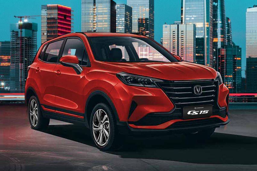 Check out the Changan CS15's saucy cabin