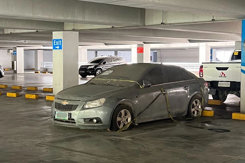 Abandoned cars at NAIA