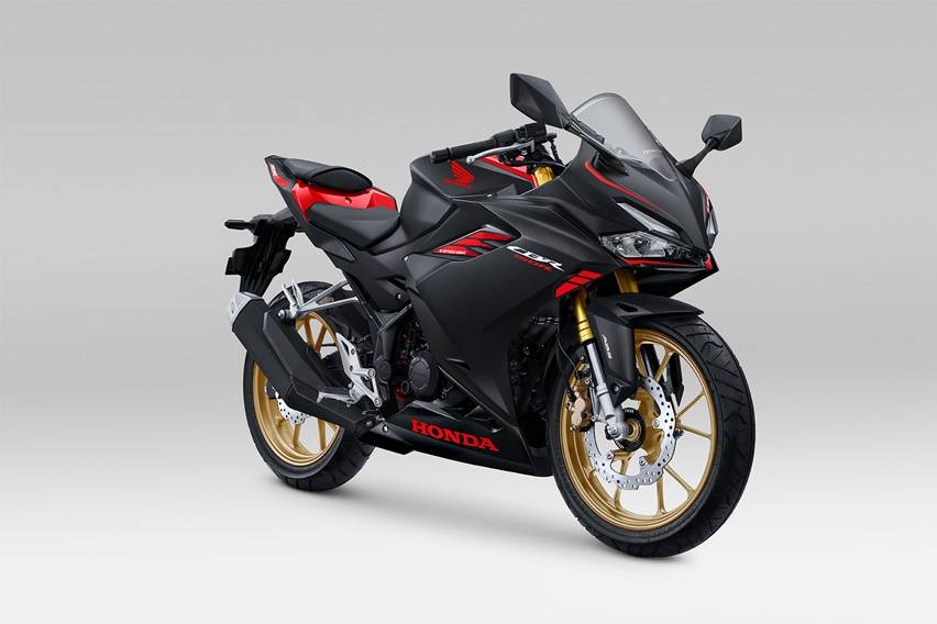 AHM Rilis Warna dan Desain Striping Baru Buat New CBR150R