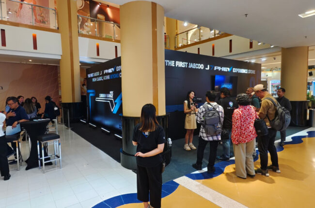 Jaecoo J7 PHEV booth at Sunway Pyramid