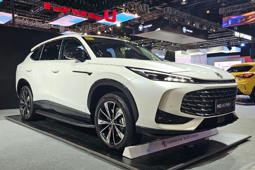 MG HS PHEV preview PIMS