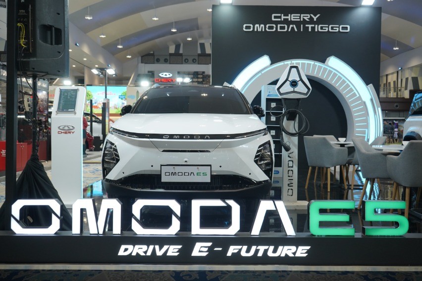 Chery di GIIAS Semarang