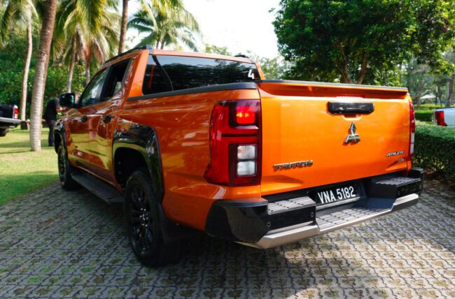 2024 Mitsubishi Triton  review off-road