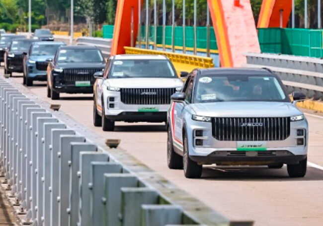 Jaecoo J7 PHEV 1,300km range