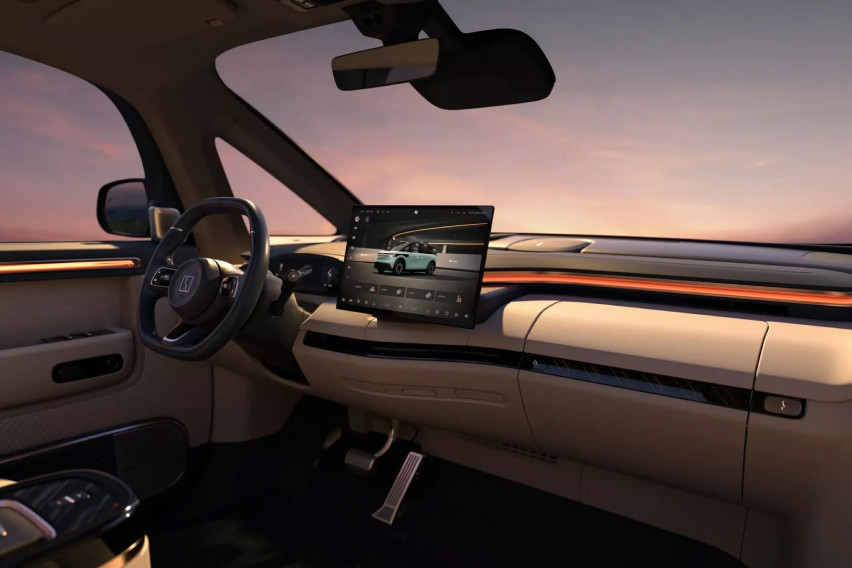 Zeekr Mix interior dashboard