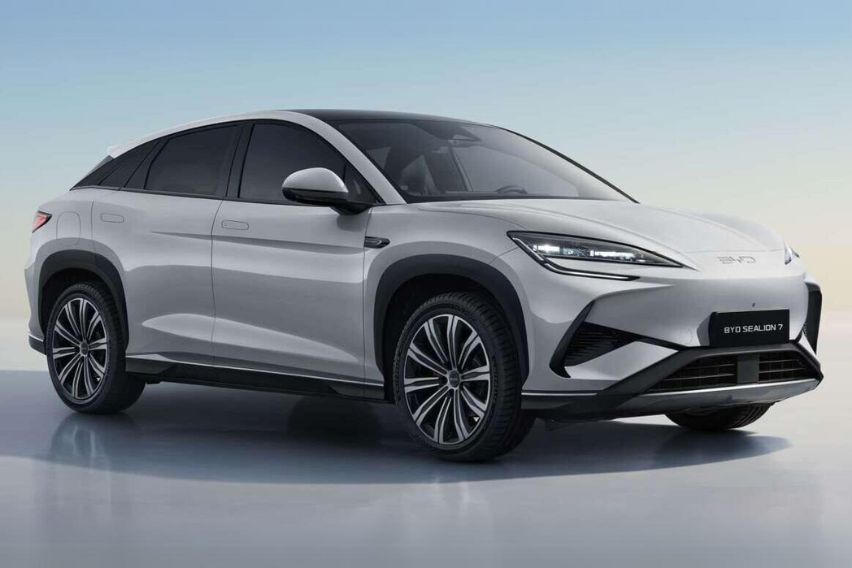 BYD Sealion 7