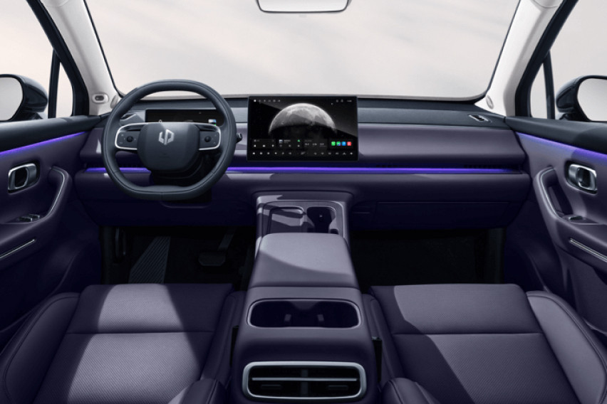 Leapmotor C10 interior dashboard