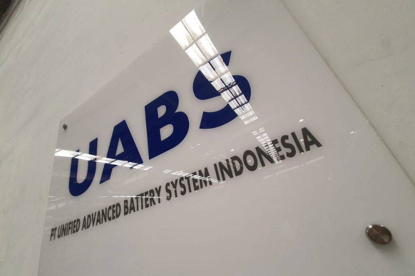 Pabrik Baterai UABS Buka Kemungkinan Produksi Baterai Motor Listrik