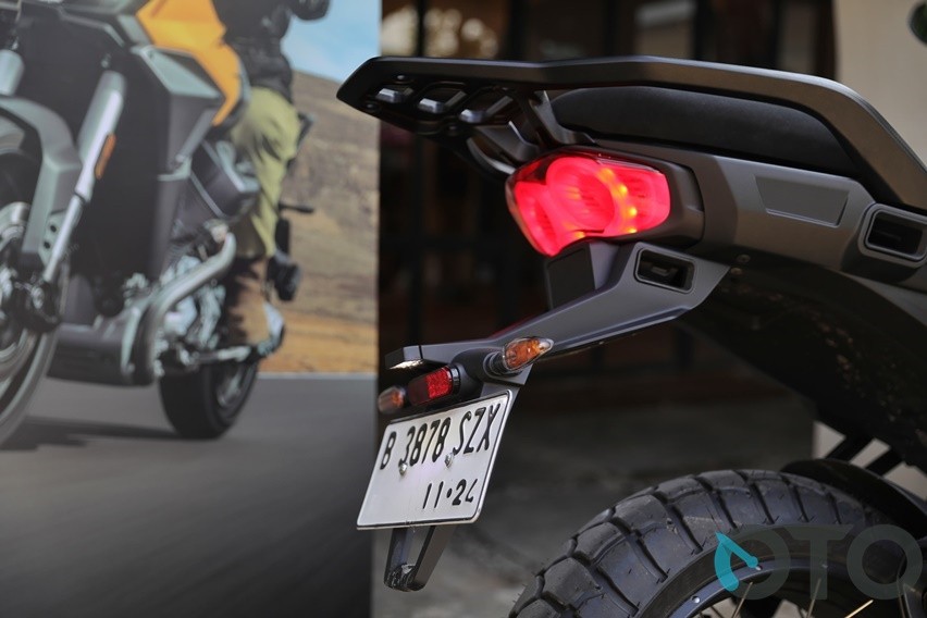 First Ride Moto Guzzi Stelvio