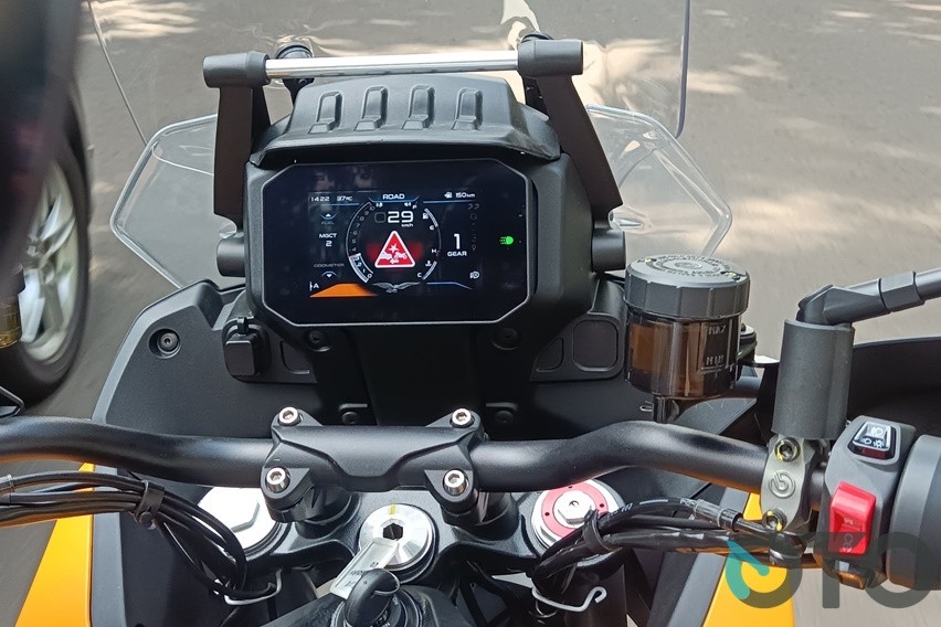 First Ride Moto Guzzi Stelvio