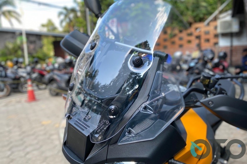 First Ride Moto Guzzi Stelvio