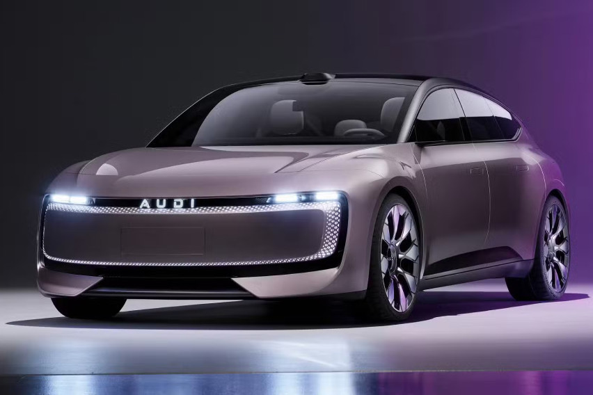 AUDI E concept front view
