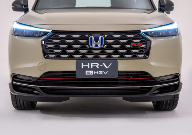 Honda HR-V facelift front grille