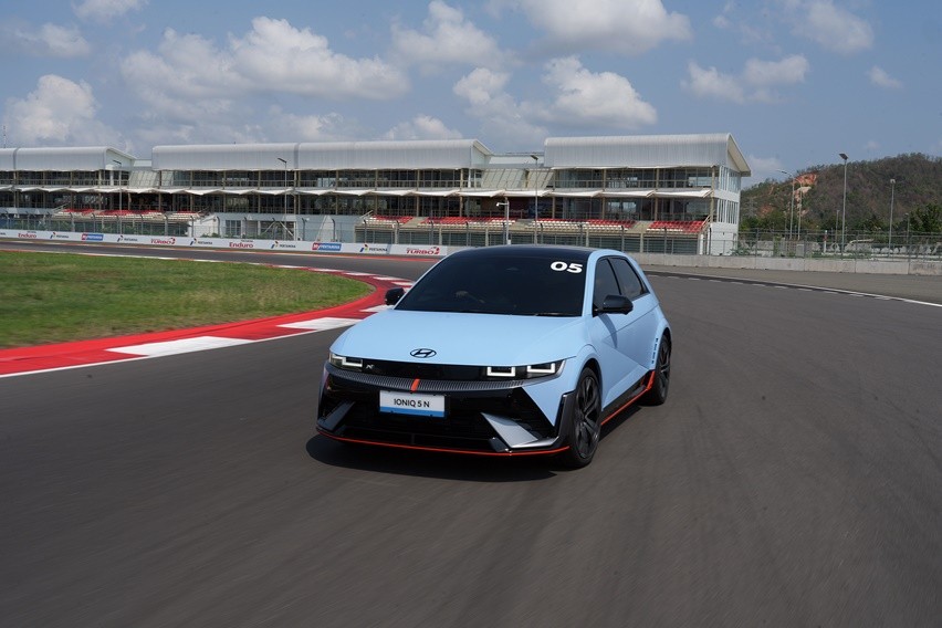 Test Drive Hyundai Ioniq 5 N Mandalika