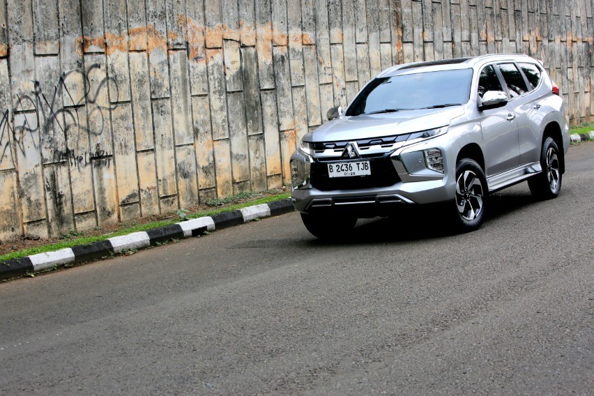 Harga dan varian Mitsubishi Pajero Sport