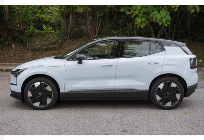 Volvo EX30 side profile view