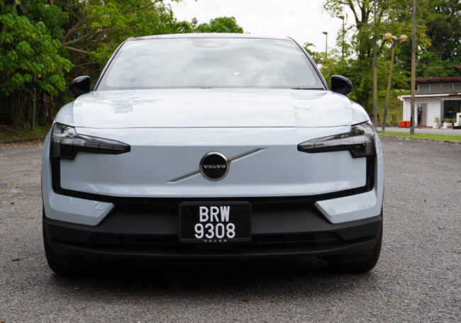 Volvo EX30 Ultra Twin Performance review