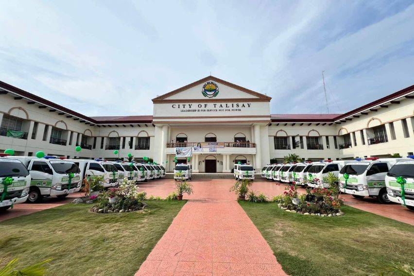 Isuzu Traviz L City of Talisay
