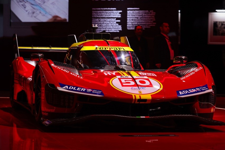 Universo Ferrari Bangkok