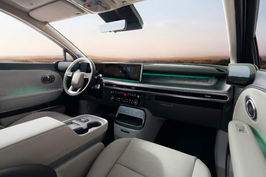 Hyundai Ioniq 9 interior dashboard