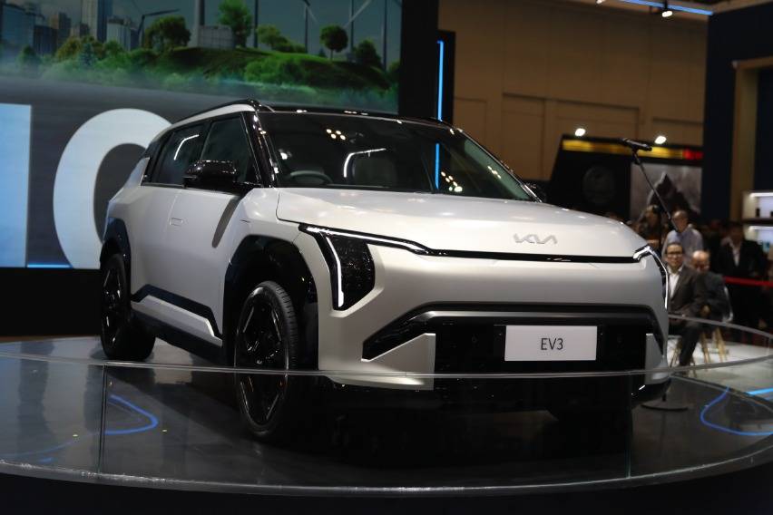 Bedah Spek dan Kelengkapan SUV Listrik Kia EV3