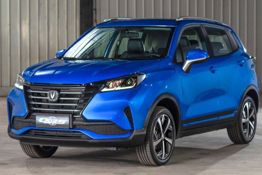 Changan CS15 vs. the competition