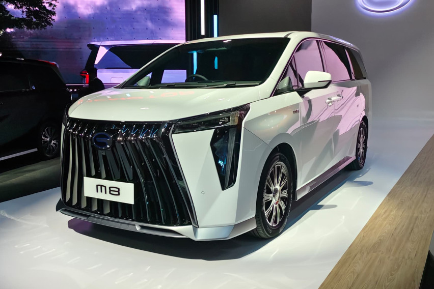 GAC M8 front view