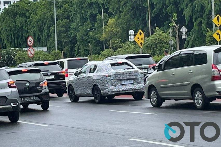 Honda HR-V Hybrid Spy Shot