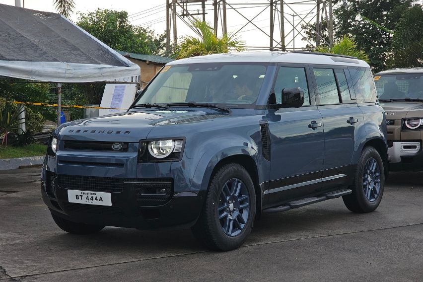 Land Rover Defender 110 S D250