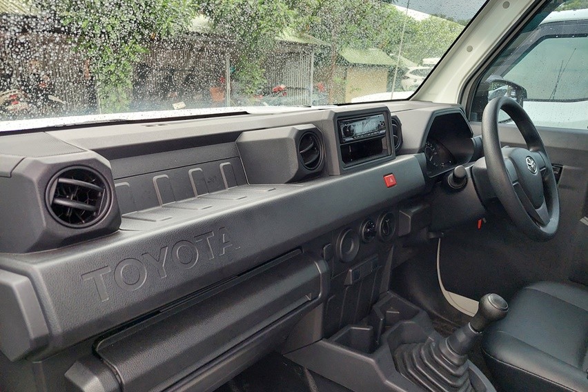 Review Toyota Hilux Rangga