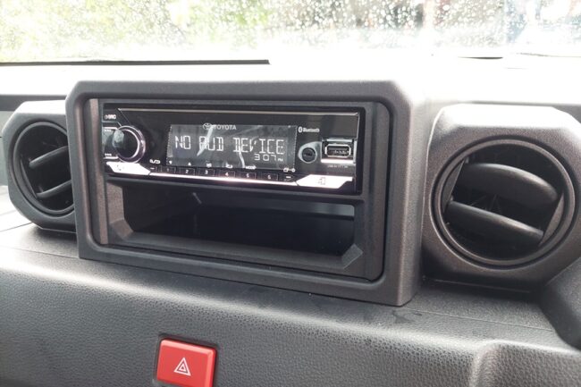 2024/12/Hilux-Rangga-audio-1DIN.jpeg