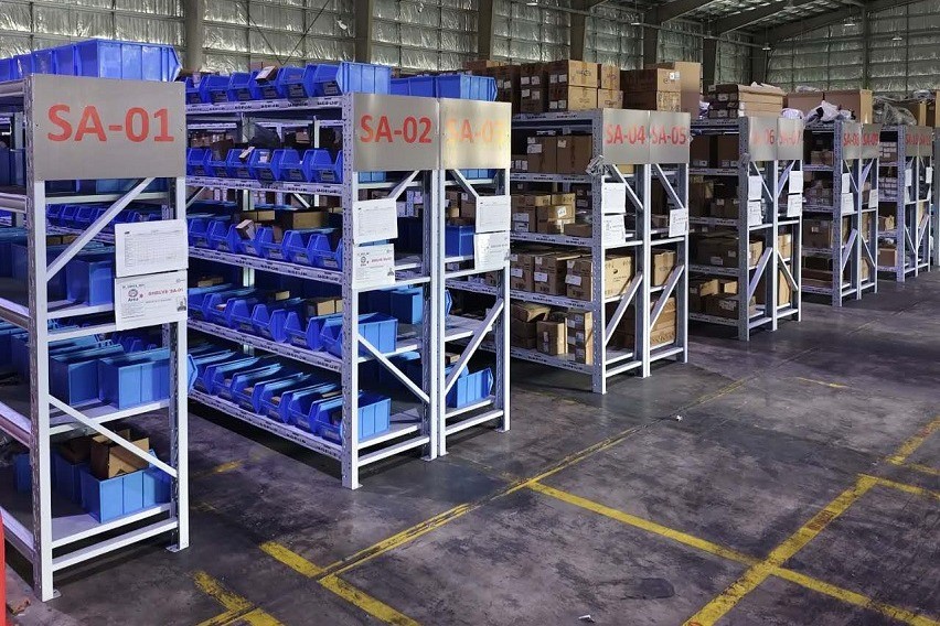 Geely spare parts center