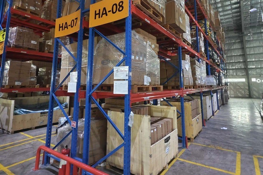 Geely spare parts center