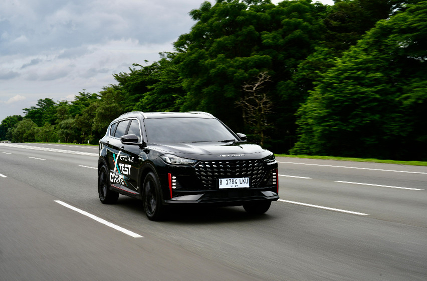 Test Drive Jetour X70 Plus