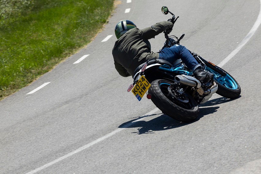 Royal Enfield Guerrilla 450