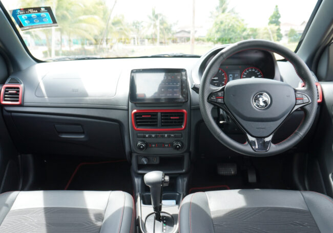 Proton Saga interior dashboard