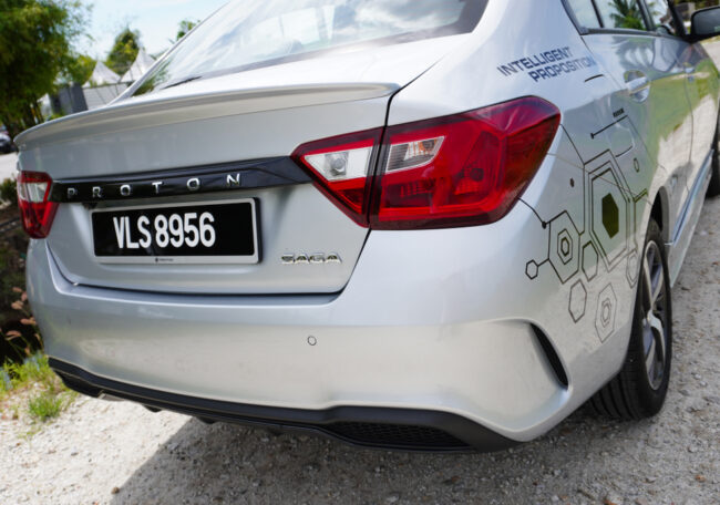Proton Saga taillights
