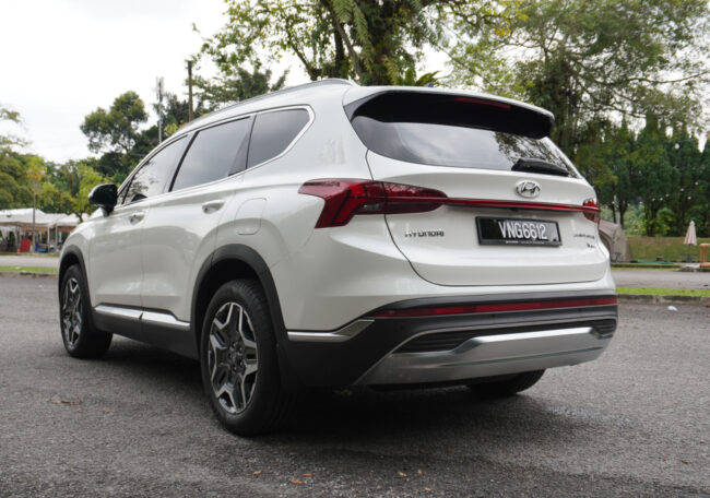 Hyundai Santa Fe review Malaysia 2024