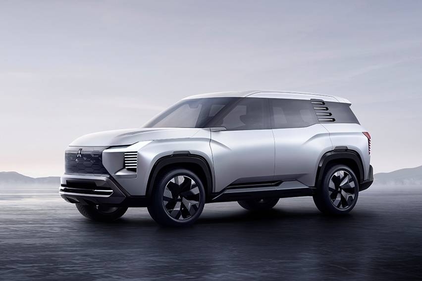 Calon SUV 7-seater Baru, NJKB Mitsubishi DST 2025 Mulai Rp212 Juta Calon SUV 7-seater Baru, NJKB Mitsubishi DST 2025 Mulai Rp212 Juta