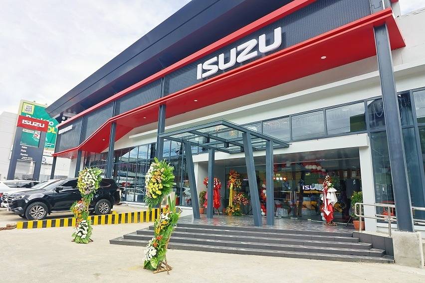 Isuzu PH opens IOS dealerships in Rizal